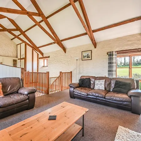Holiday home Polean Farm - With Free Animal Feeding And Pony Rides And Free Access To A Nearby Pool Looe