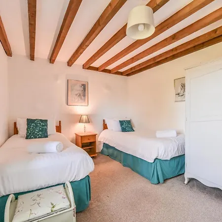 Holiday home Polean Farm - With Free Animal Feeding And Pony Rides And Free Access To A Nearby Pool *