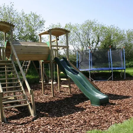 Holiday home Polean Farm - With Free Animal Feeding And Pony Rides And Free Access To A Nearby Pool